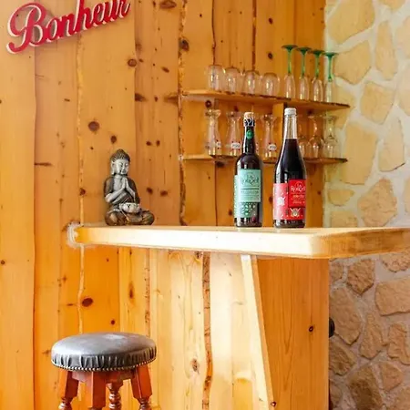 Holiday home Maison Conviviale Avec Cheminee A